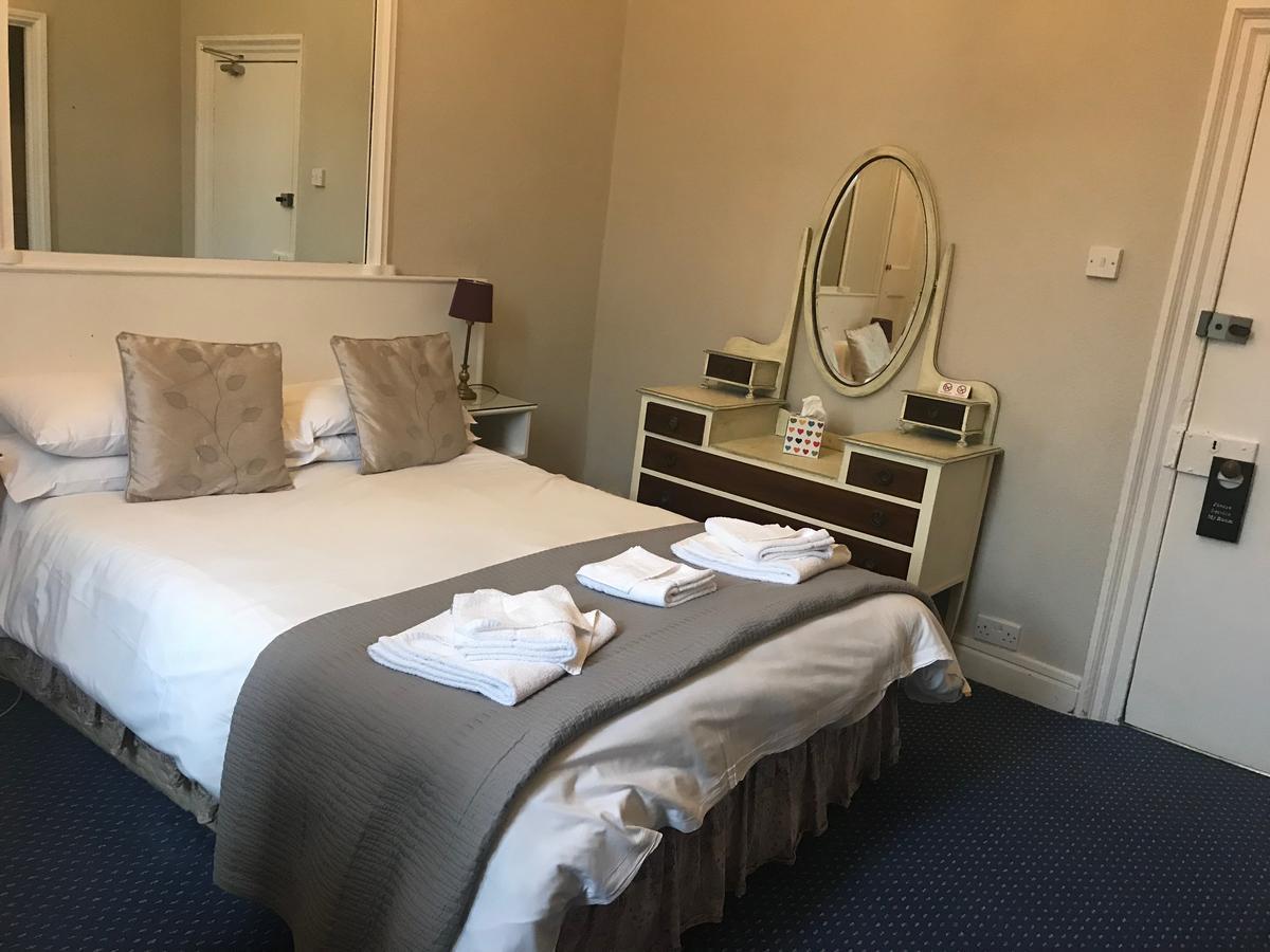 The Ilchester Arms Hotel Abbotsbury Exteriör bild